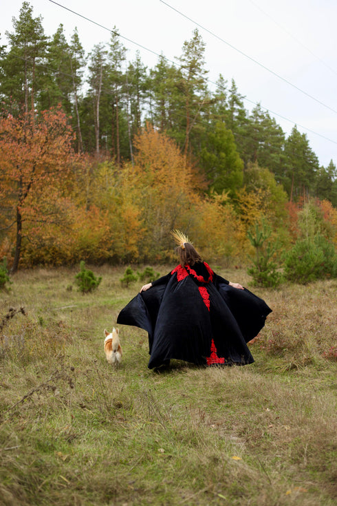 Black Halloween Witch Cape – Velvet Hooded Cloak with Lace